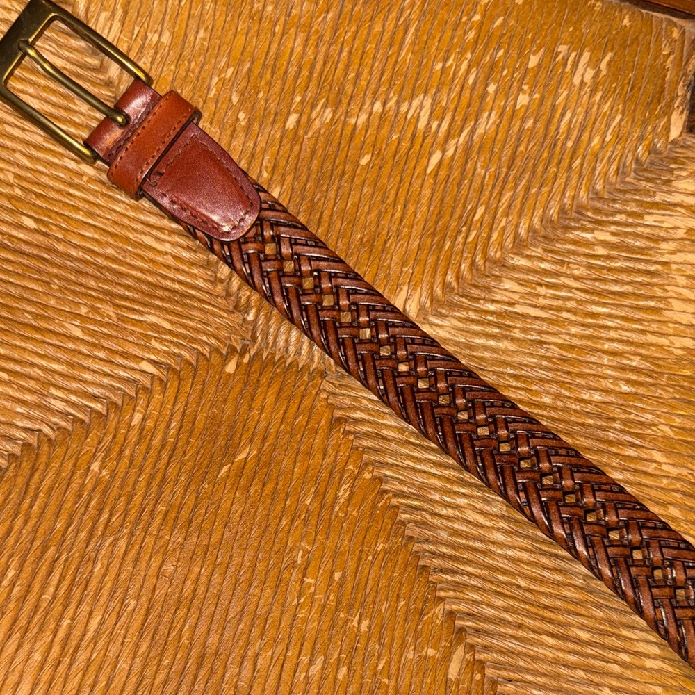 Braided brown leather unisex belt 51” long, gold tone buckle size 42 (XL) NWOT - Picture 6 of 11